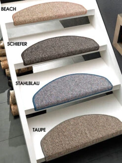 Stufenmatte, Stahlblau