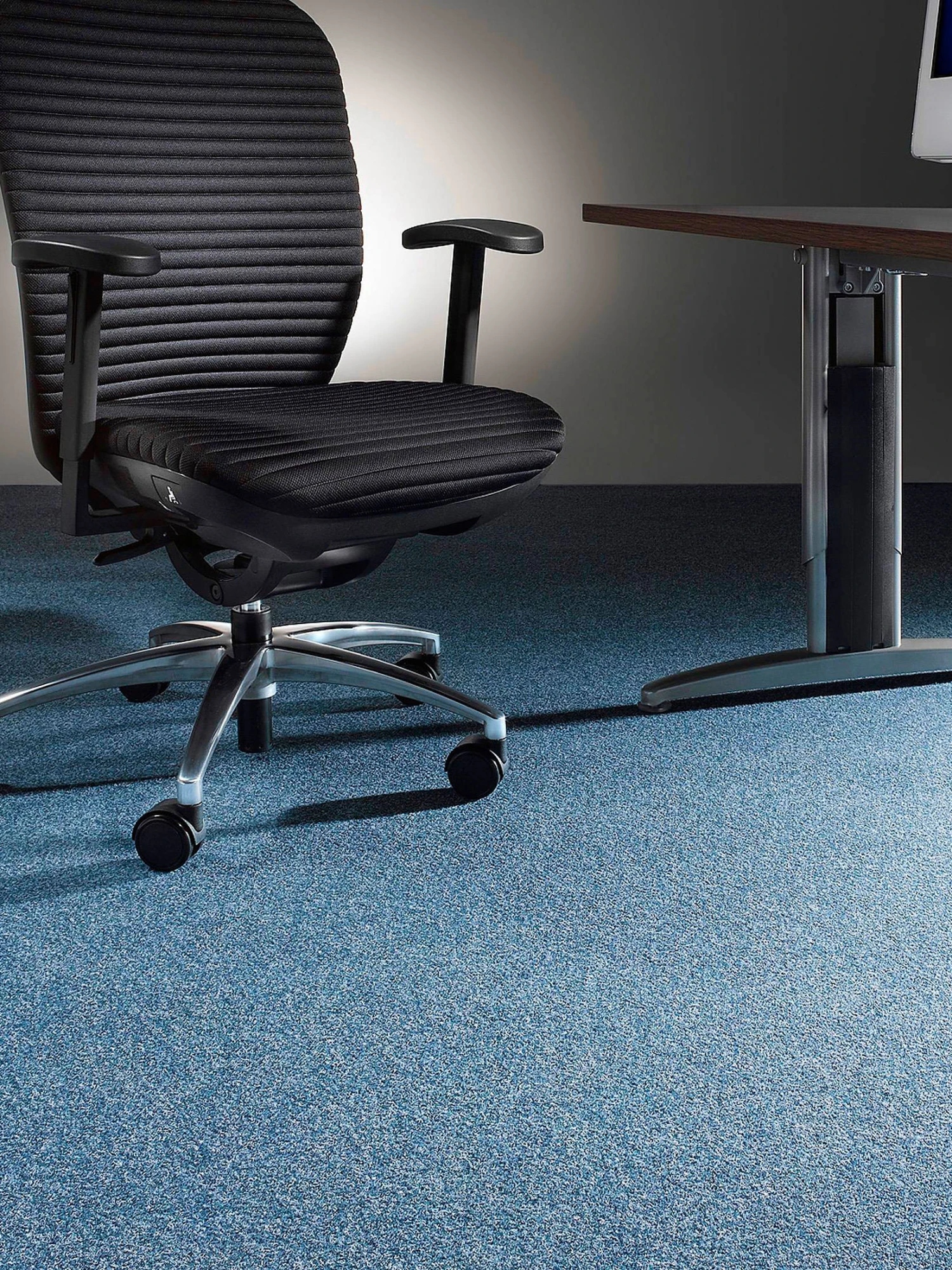 Nadelfilz-Teppichboden, Blau 39 1 Nadelfilz-Teppichboden, Blau 39