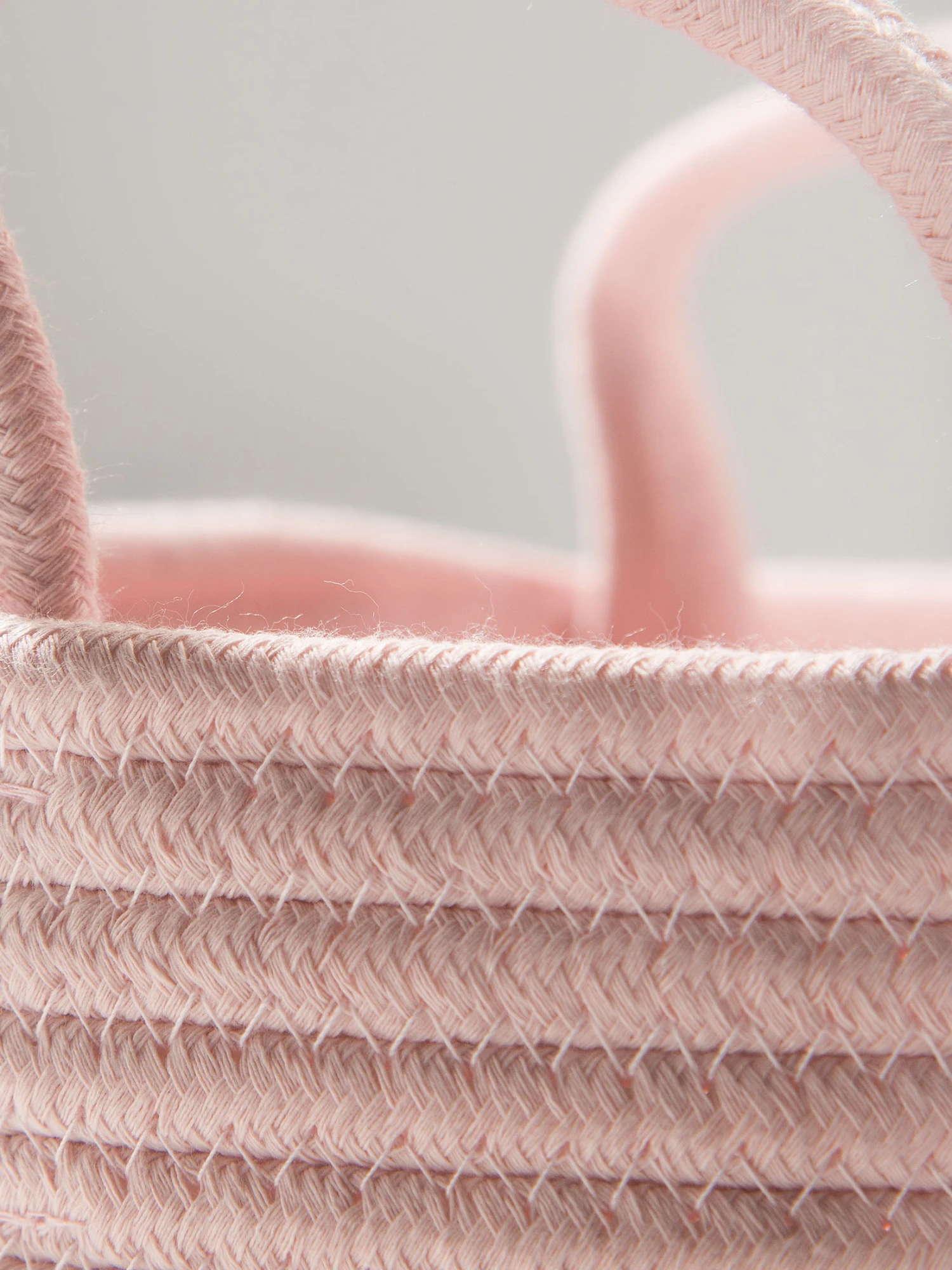 Korb, Samtrosa 2 Korb, Samtrosa – Bild 2