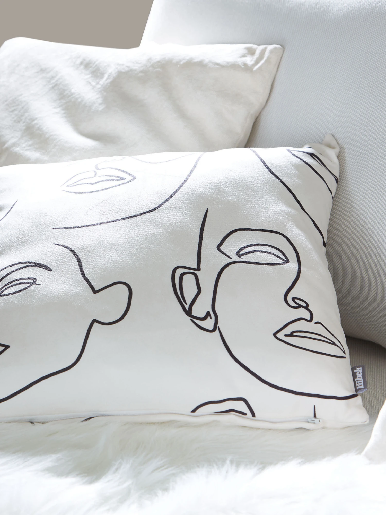 Kissen, Black/White 1 Kissen, Black/White