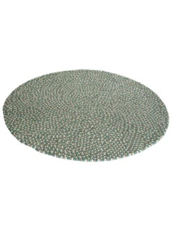 Filzkugel-Teppich, Green 6 Filzkugel-Teppich, Green -Häuser Lieferungen Verkauf Smedby FilzkugelTeppich Gruen Green 200rund fper